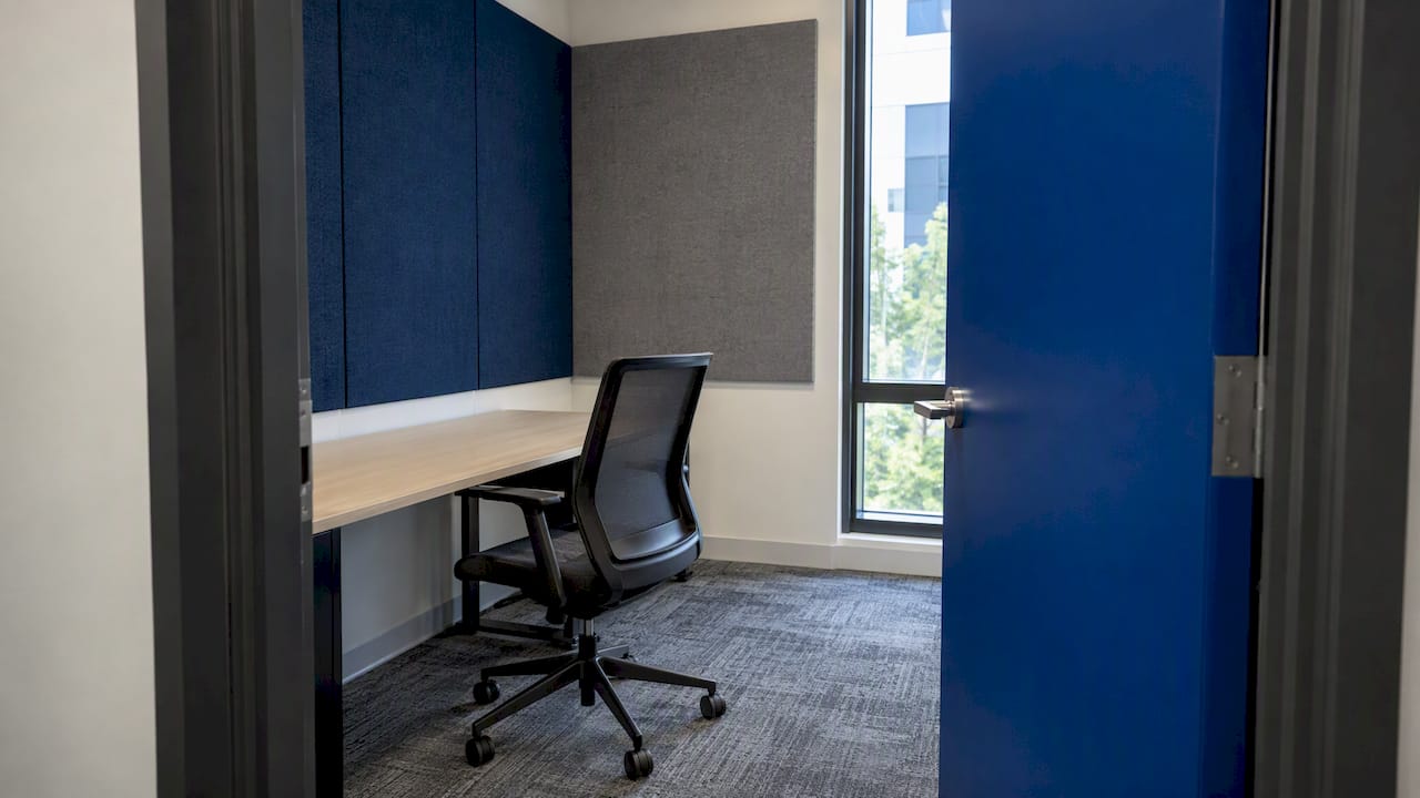 Private office focus room with acoustic panels